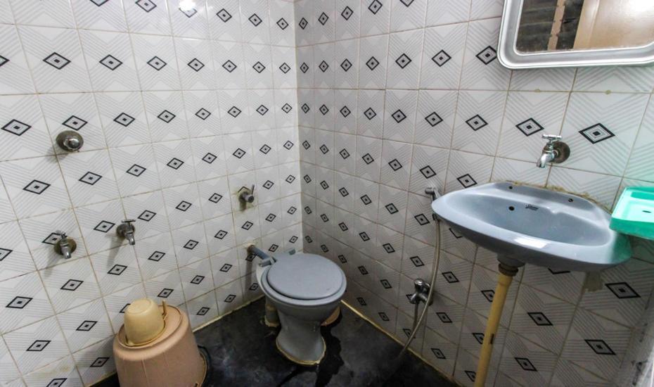 Golden Guest House Bangalore Bagian luar foto